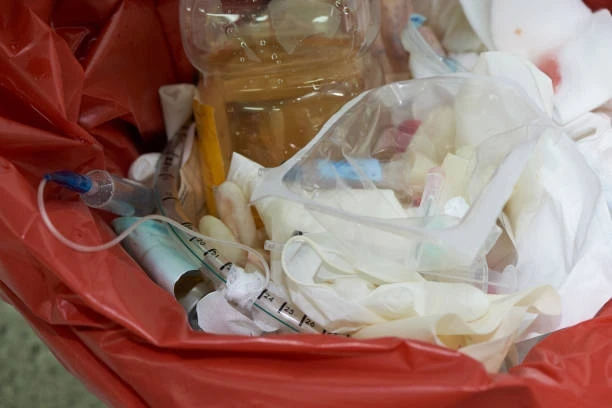 Coleta de resíduo infectante em Copacabana