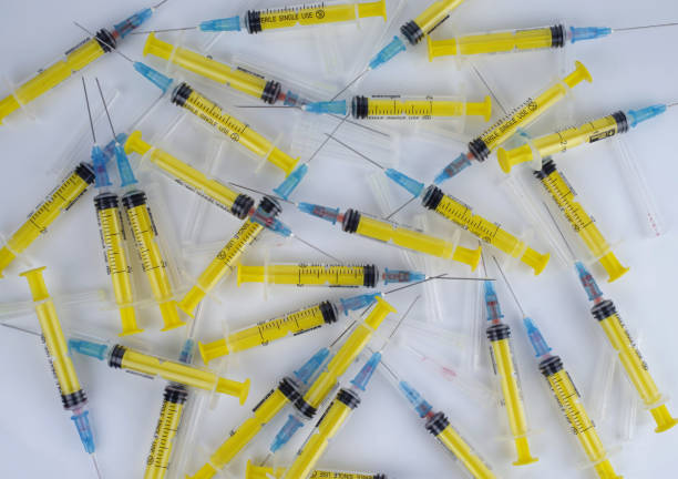 Coleta de seringas e agulhas em clínicas