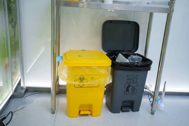 Retirada de lixo hospitalar